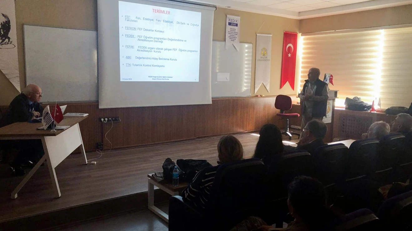 Selçuk Üniversitesinde Akreditasyon Değerlendirici Eğitim Çalıştayı gerçekleştirildi